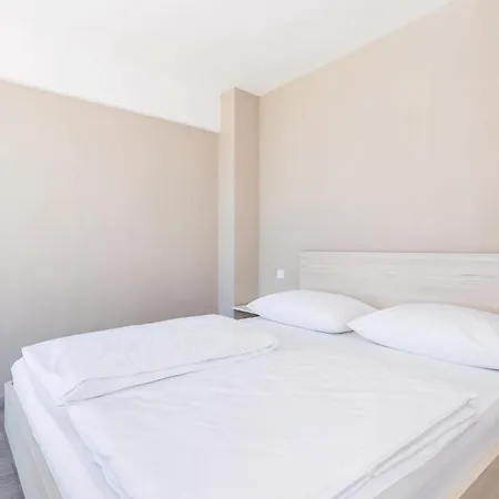 Apartment Beautiful In With Wifi