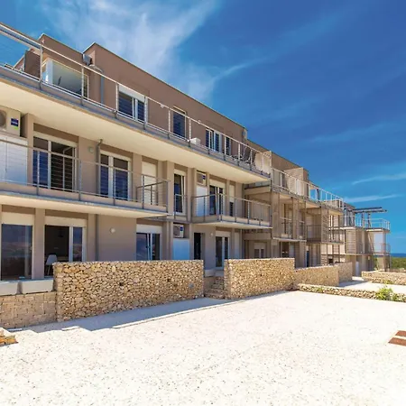 2 Bedroom Amazing In *